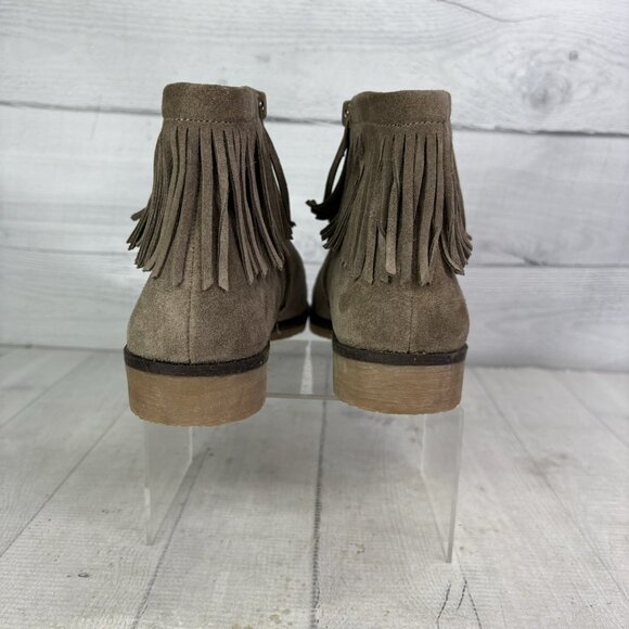 Lucky Brand GALLEY Taupe Leather Suede Low Heel Fringe Zip Ankle Boots Sz 8.5 M - Picture 6 of 16